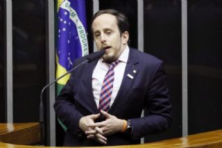 Projeto condiciona efeito de nova lei tributária à inclusão em consolidação de normas